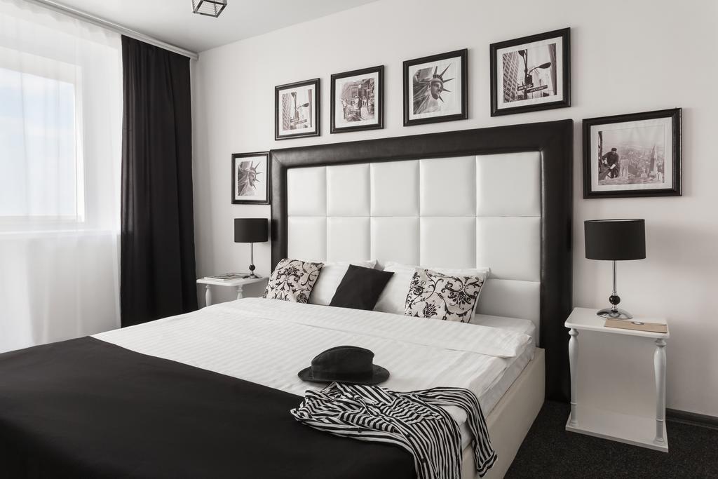 Hotel White House Brg קובלבו מראה חיצוני תמונה